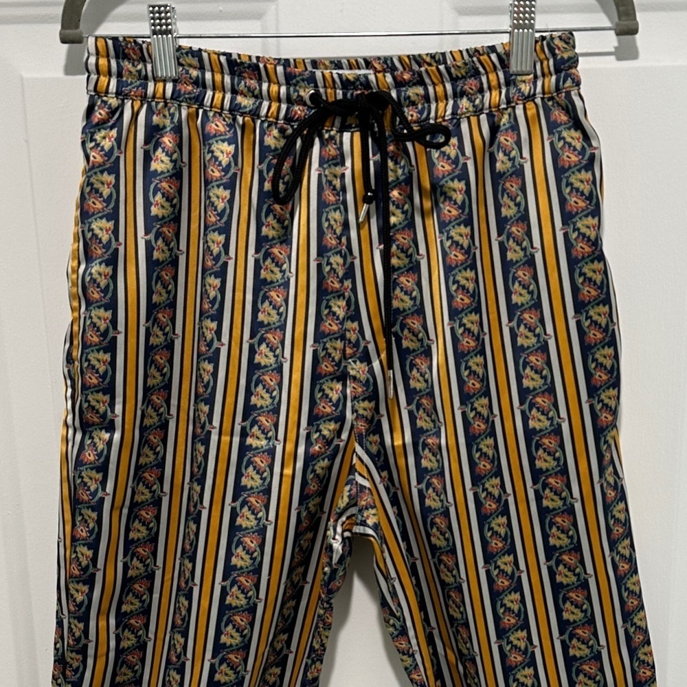 Urban Outfitters Women’s Printed Satin Jogger Pants - Striped Floral, Si…​